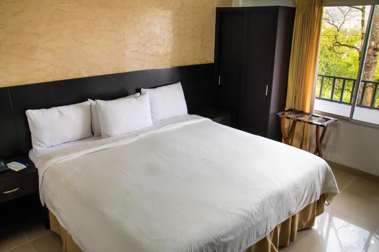 Hotel Tangara Dosquebradas Екстериор снимка