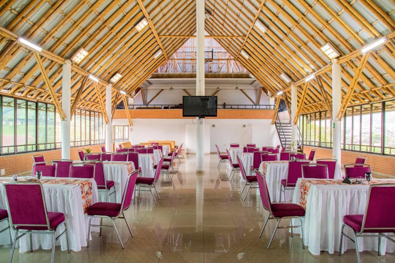 Hotel Tangara Dosquebradas Екстериор снимка