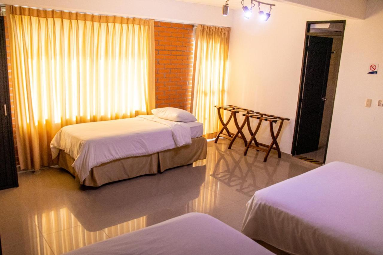 Hotel Tangara Dosquebradas Екстериор снимка